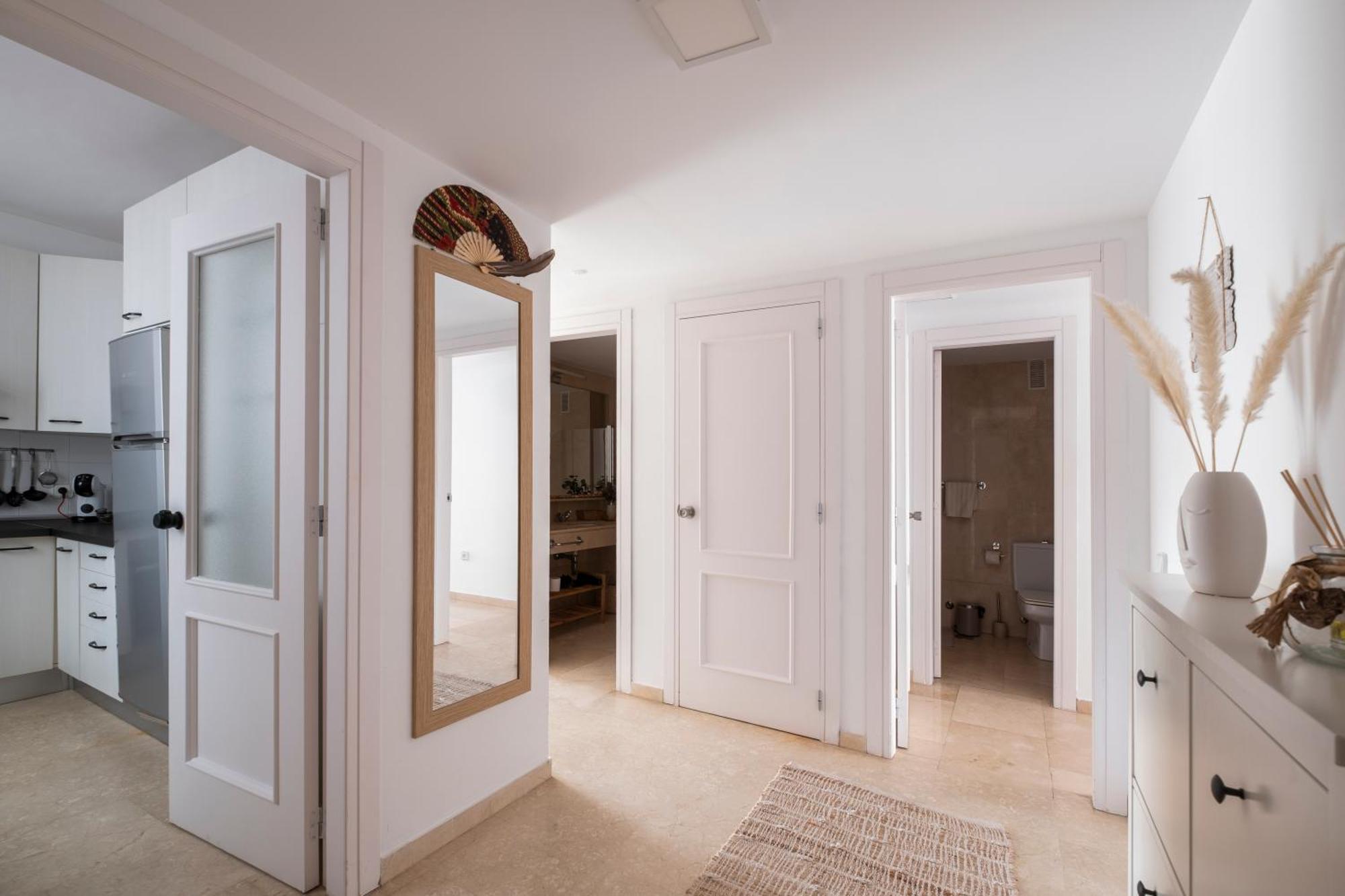 Aquamarine Apartment In Marina Sotogrande Bagian luar foto